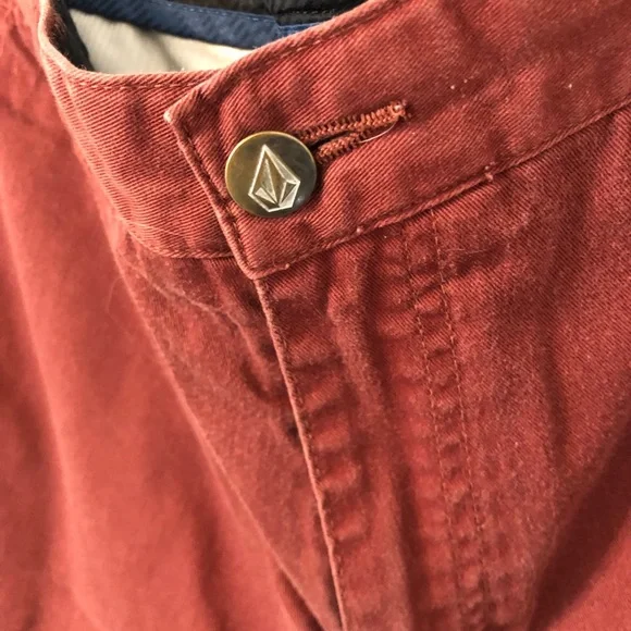 Mens Volcom Shorts Waist Size 33 (32 fit) - Picture 3 of 6